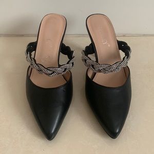 Gorgeous and elegant rhinestone heels